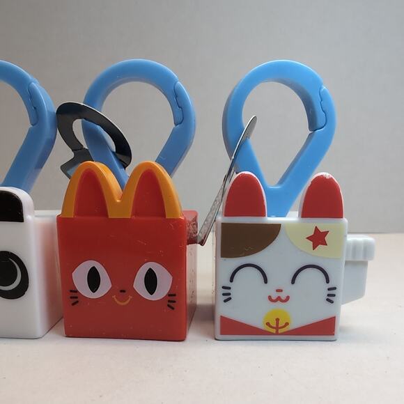 Lot of 5 McDonald's 2024 Happy Meal Toys Pet Simulator Roblox QR code - Picture 9 of 12